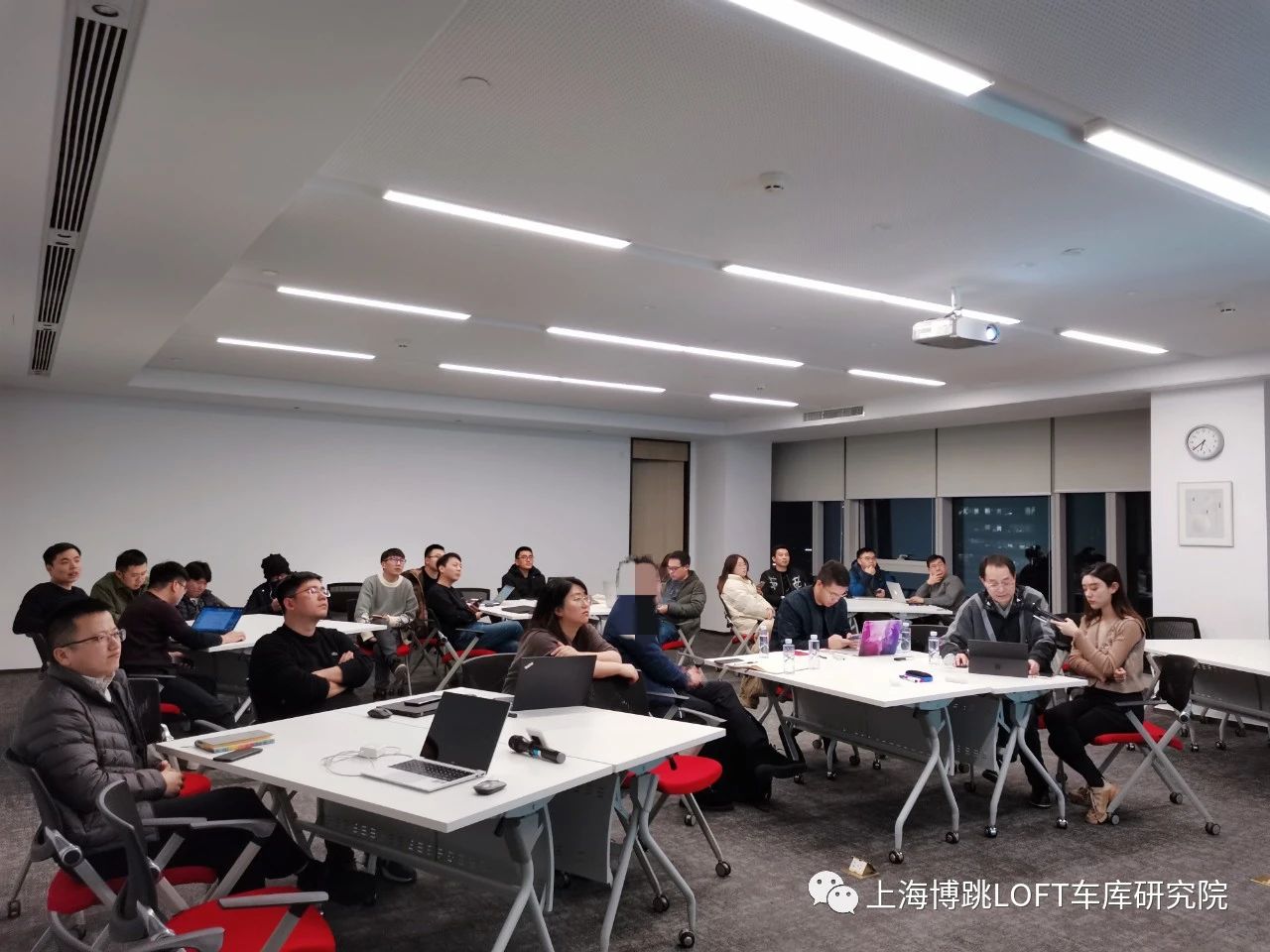 辽阳杭州LOFT车库专题会